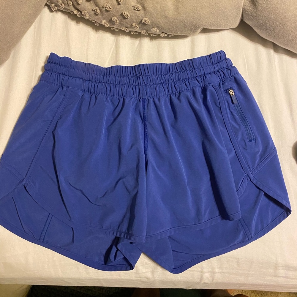 LULULEMON TRACKER SHORTS